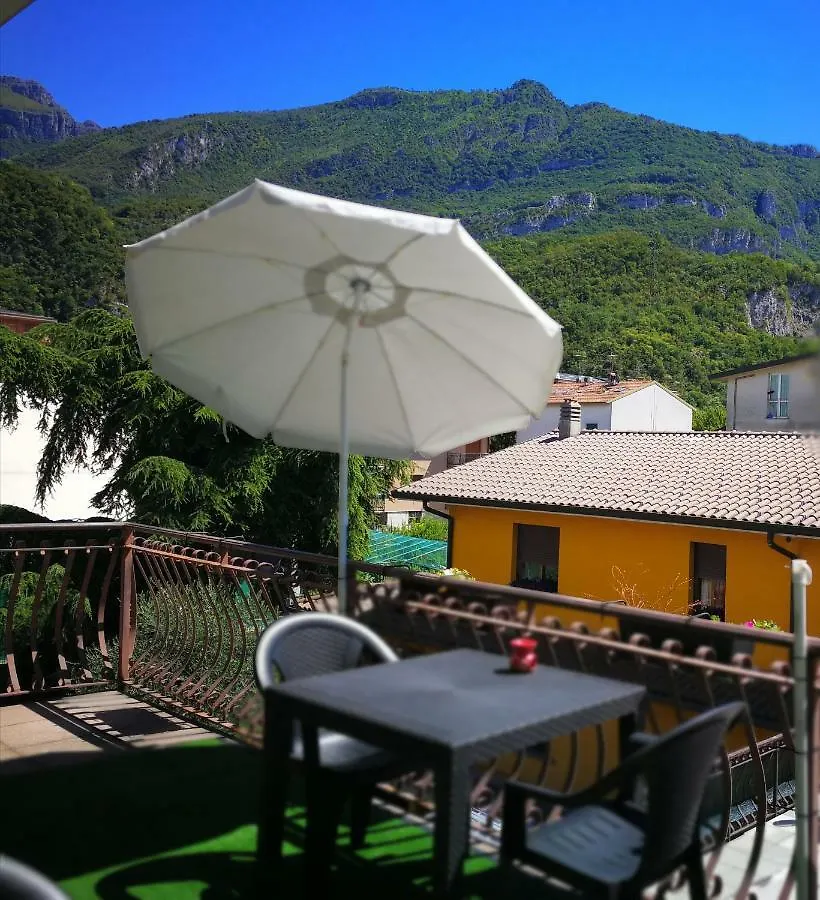 B&B Il Giardino Delle Fate Lecco Feriehus
