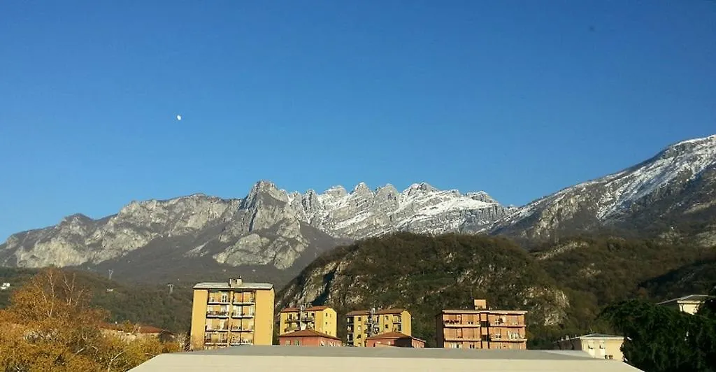 B&B Il Giardino Delle Fate Lecco Holiday home